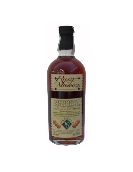 Rum Malecon 18 anni